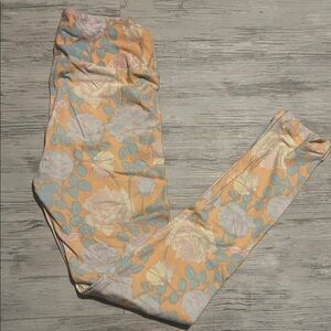 LuLaRoe Floral Leggings - Peach, Blue, White
